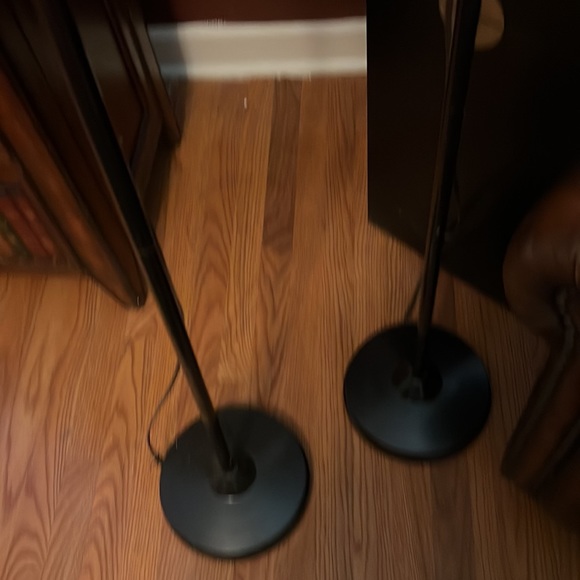 2NEW MIDNIGHT VELVET FLOOR LAMPS, WITH WIRE COVER OVER BURGUNDY CLOTH LAMPSHADE! - Picture 4 of 8